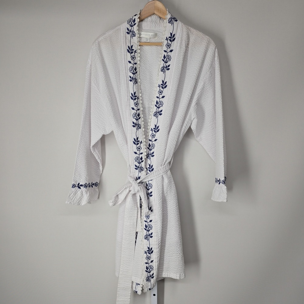 Eileen West White Waffle Kimono Robe with Navy Floral Trim